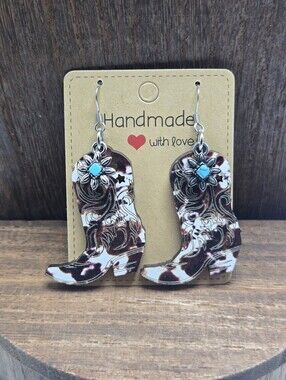 NWT Wood Cowgirl Cow Hide Pattern Boots Earrings Pierced Silver Tone Turquoise
